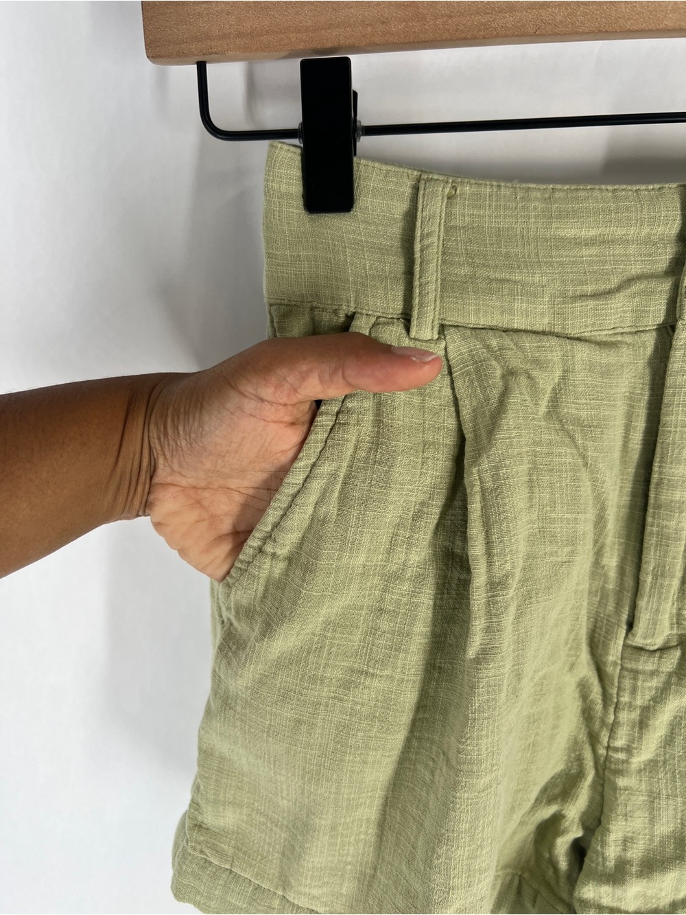 Billabong Tailor Made High Rise Shorts Avocado Green XS - Picture 3 of 12